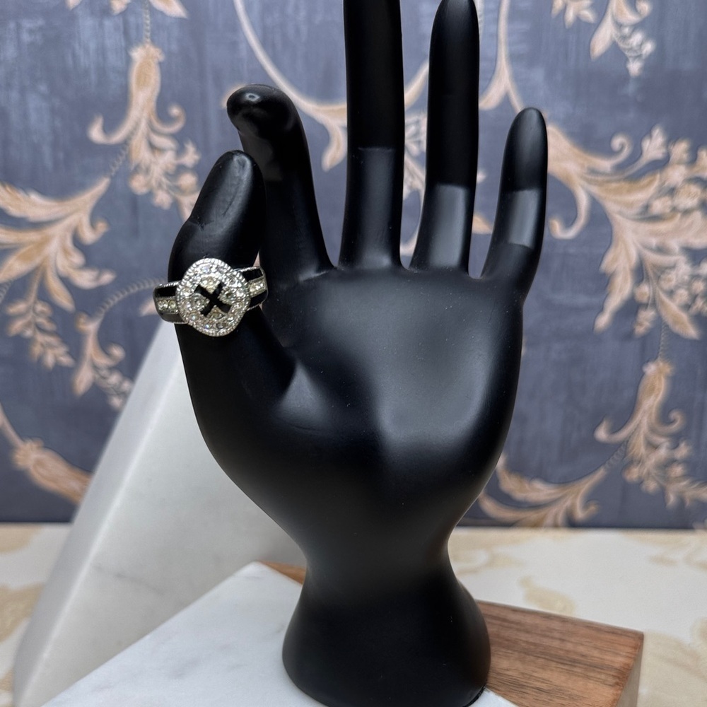 Vintage Estate Black X Silver Toned Men's Ring Size 8.5 Lot D32